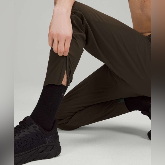 Lululemon Men’s Run State Jogger In Dark Olive - Picture 5 of 5